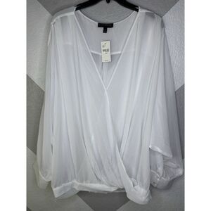 NWT - Lane Bryant White Vneck Blouse Long Sleeve button sleeve 26/28